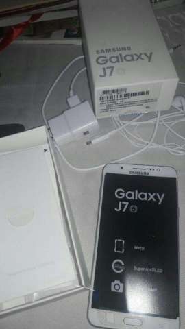 Samsung Galaxy J7 2016 Samsung Galaxy J7 2016