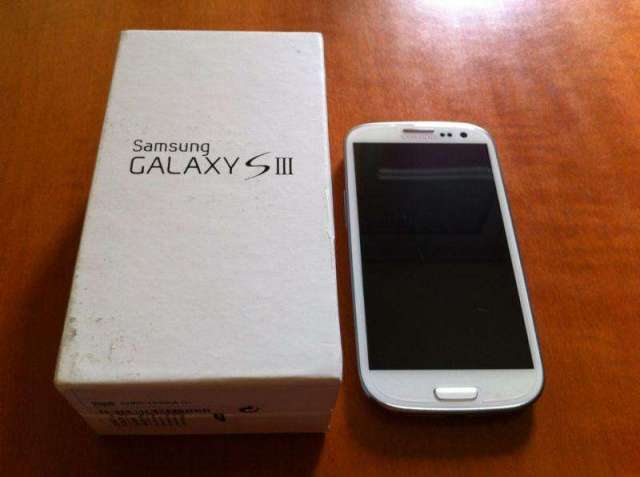 Samsung Galaxy S3 mini GTi8190 8GB Samsung Galaxy S3 mini GTi8190 8GB