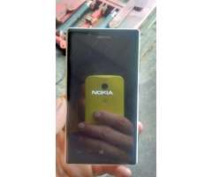 Nokia Lumia 720. para Repuestos.