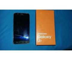 Samsung Galaxy J7 un mes uso incluye garantia