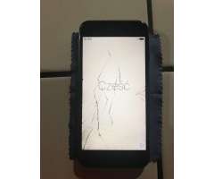 iPhone 7 32Gb con Pantalla Quebrada