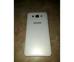 Celular J7 2016