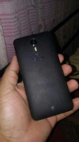 Vendo Blü X Life 4f Lte Vendo Blü X Life 4f Lte