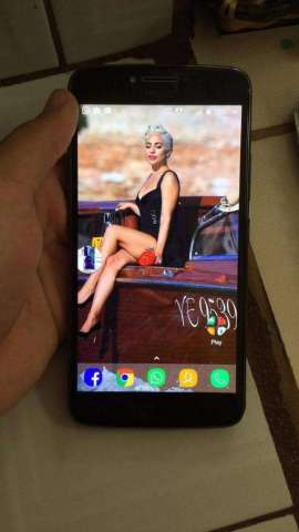 Motorola E4 Plus 9/10 Motorola E4 Plus 9/10