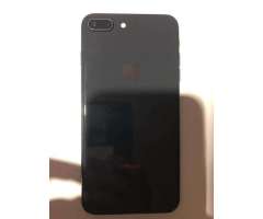 iPhone 8 Plus 64Gb