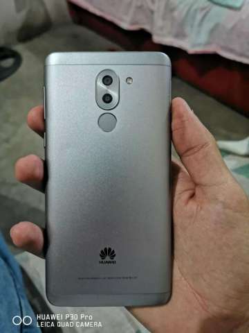 Huawei Mate 9 Lite Huawei Mate 9 Lite