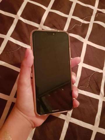 Huawei P20 Lite Huawei P20 Lite