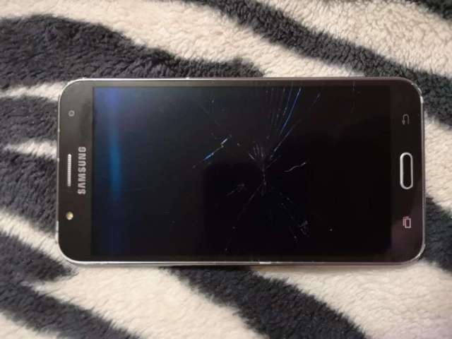Celular J7 Celular J7
