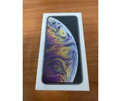 iPhone XS de 64 GB , NUEVO Garantía de 1 año