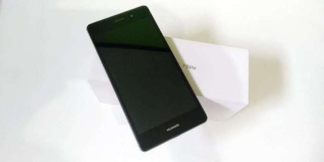 Huawei P8 Lite Huawei P8 Lite