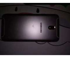Se vende o se cambia por otro Celular Samsung Galaxy J7 Pro